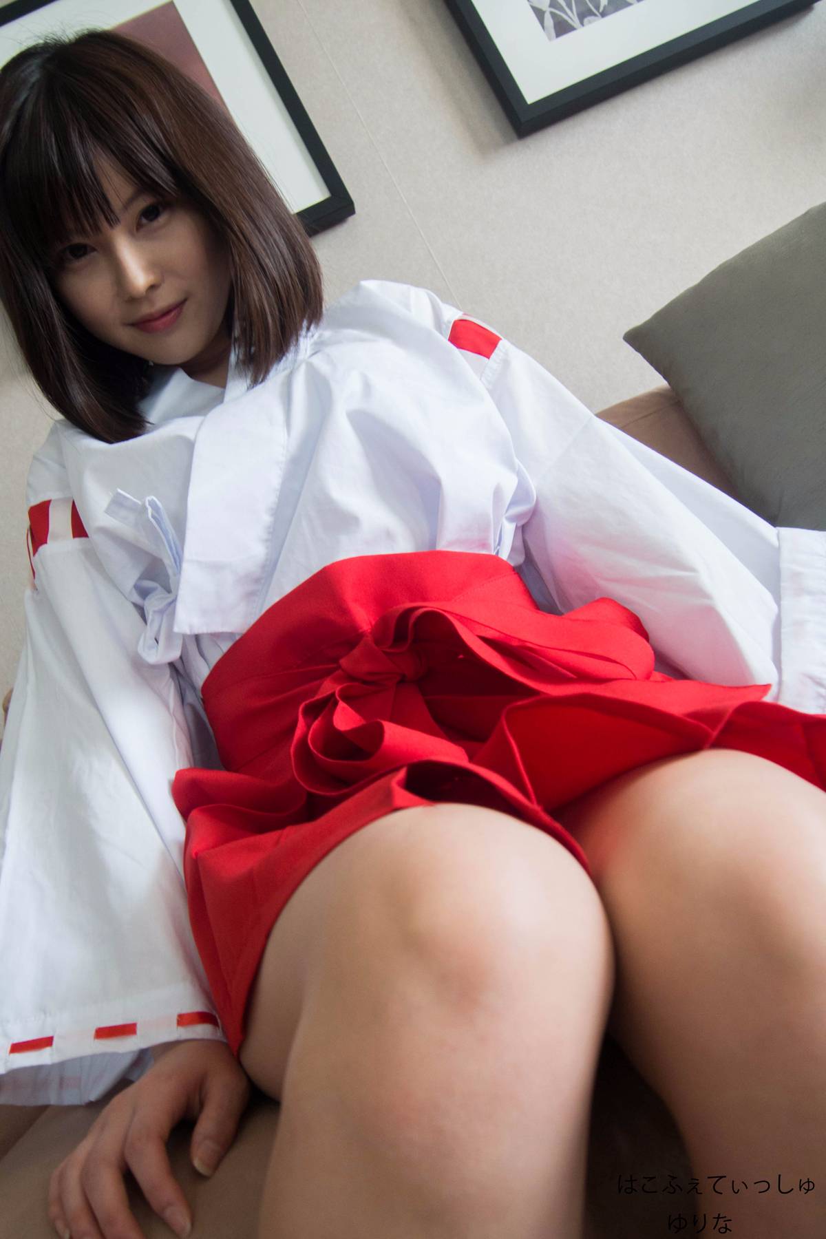 [Hộp tôn sùng] Cô gái xinh đẹp, cosplay thời con gái, Blowjob!