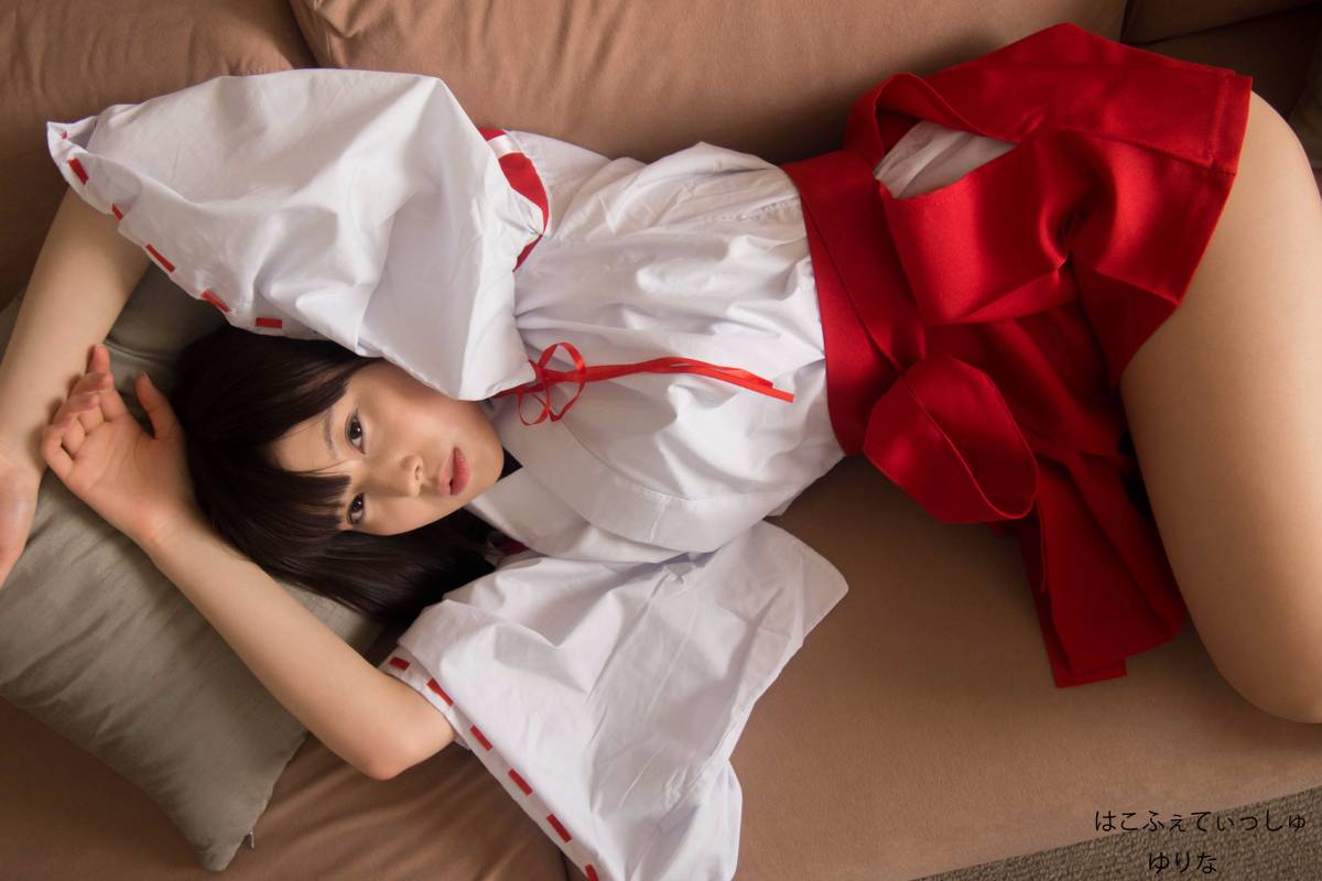 [Hộp tôn sùng] Cô gái xinh đẹp, cosplay thời con gái, Blowjob!