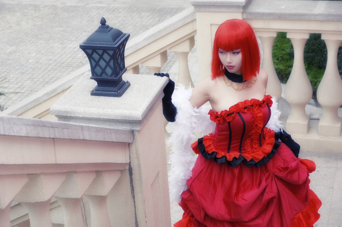 "Đen Deacon" Lady Red Angelina dám c o s p l a y