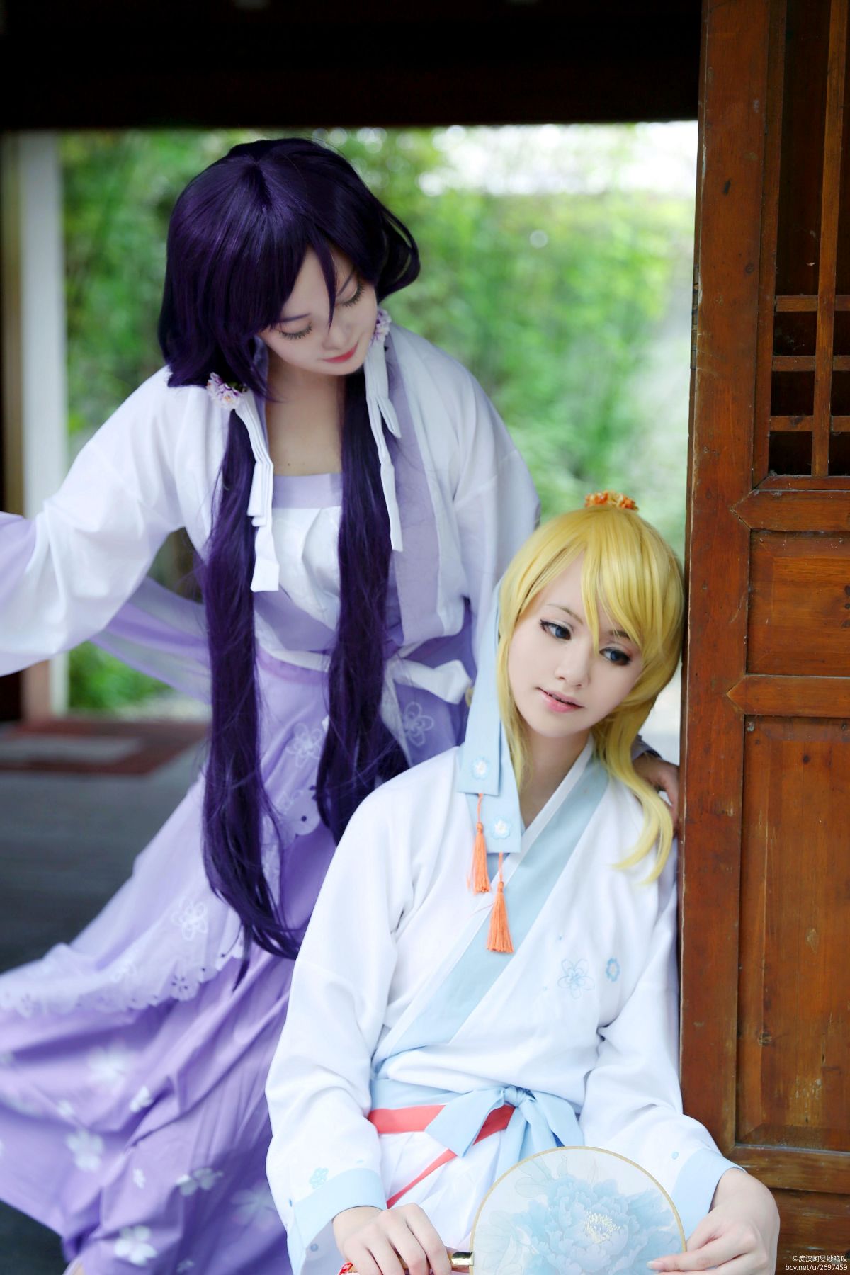 "Tình yêu sống" Những bông hoa mùa xuân vẫn còn