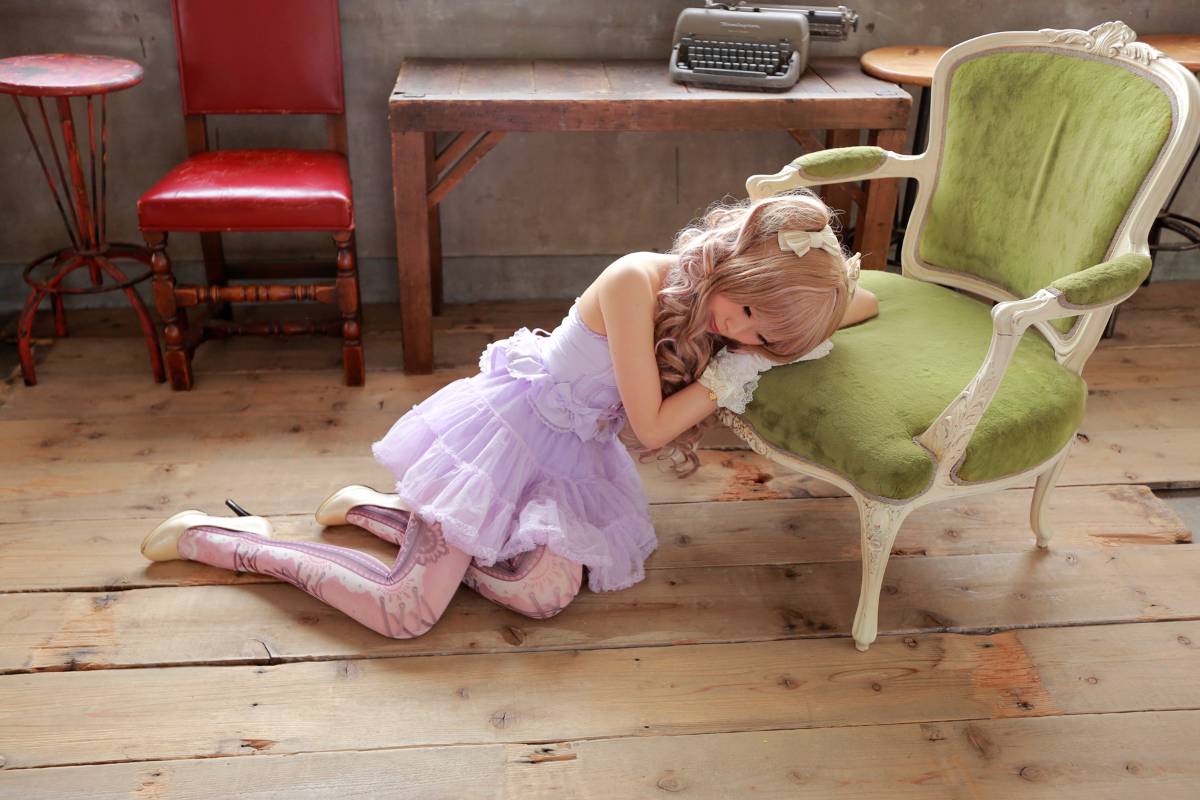 [Crown sữa] Antique