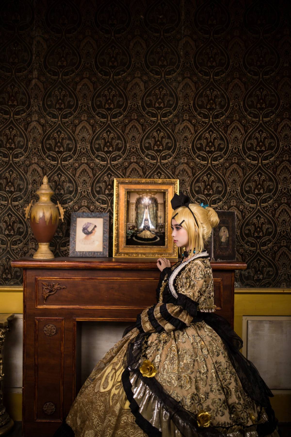 "Truyền thuyết về người vợ lẽ" c o s p l a y