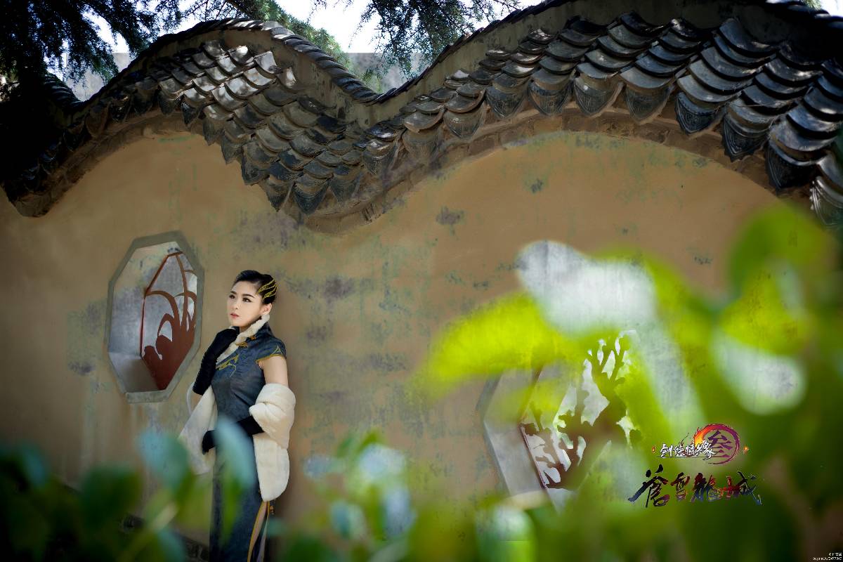 "Kiếm sĩ yêu ba" người hâm mộ Cheongsam: Cangyun Five Poisons