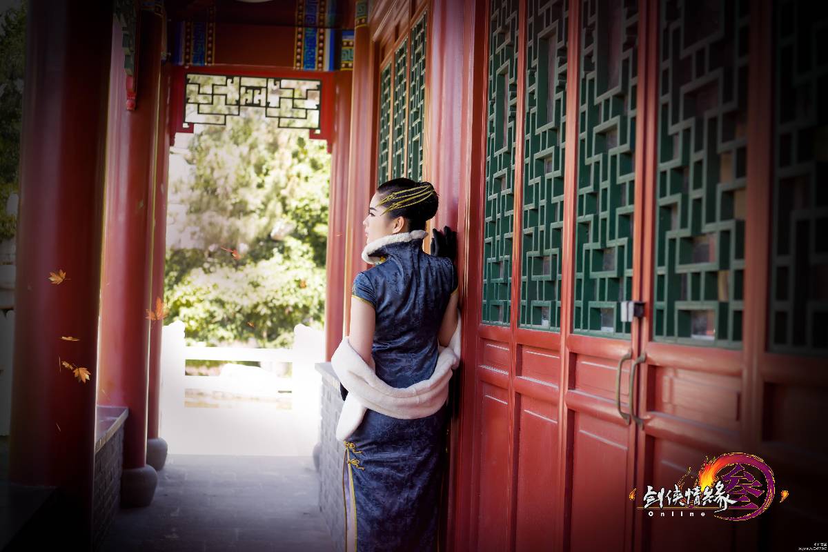 "Kiếm sĩ yêu ba" người hâm mộ Cheongsam: Cangyun Five Poisons