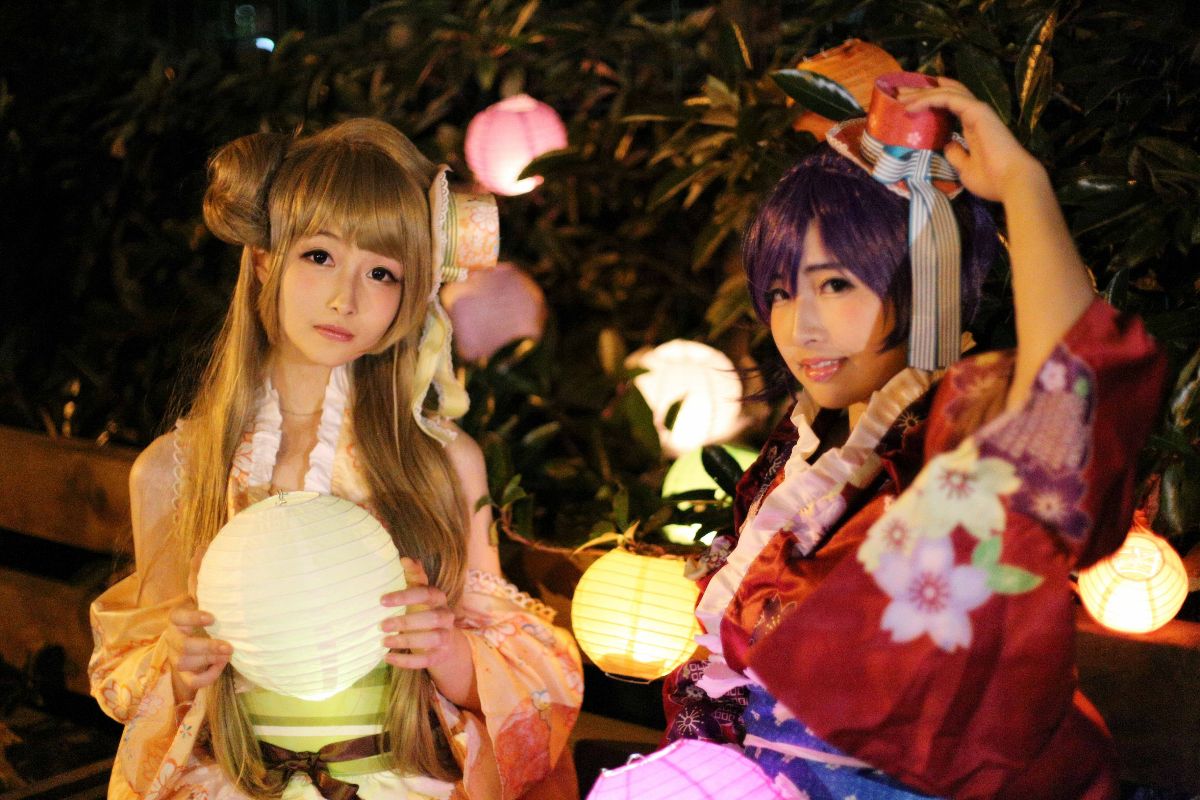 "Tình yêu sống" Những con chim chiếu sáng mùa hè và ký ức của bạn c o s p l a y