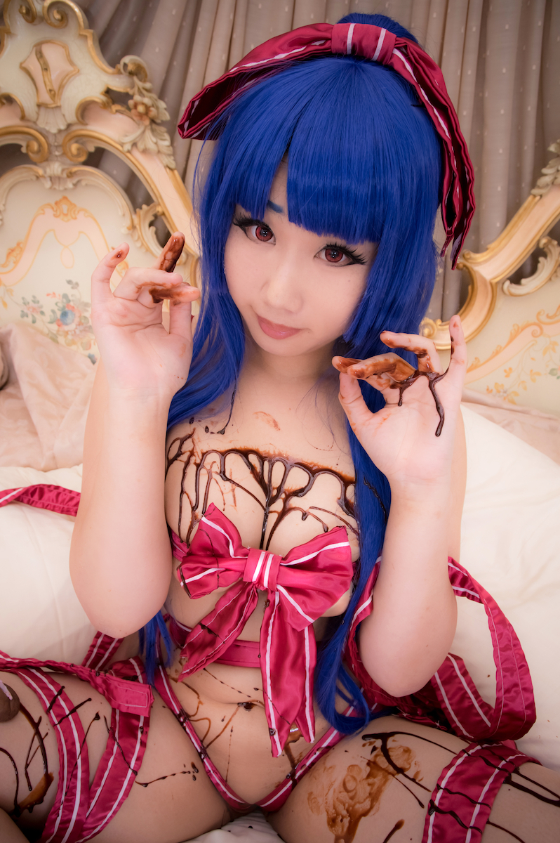 [Peony màu đen] so với Shinobu Murasaki