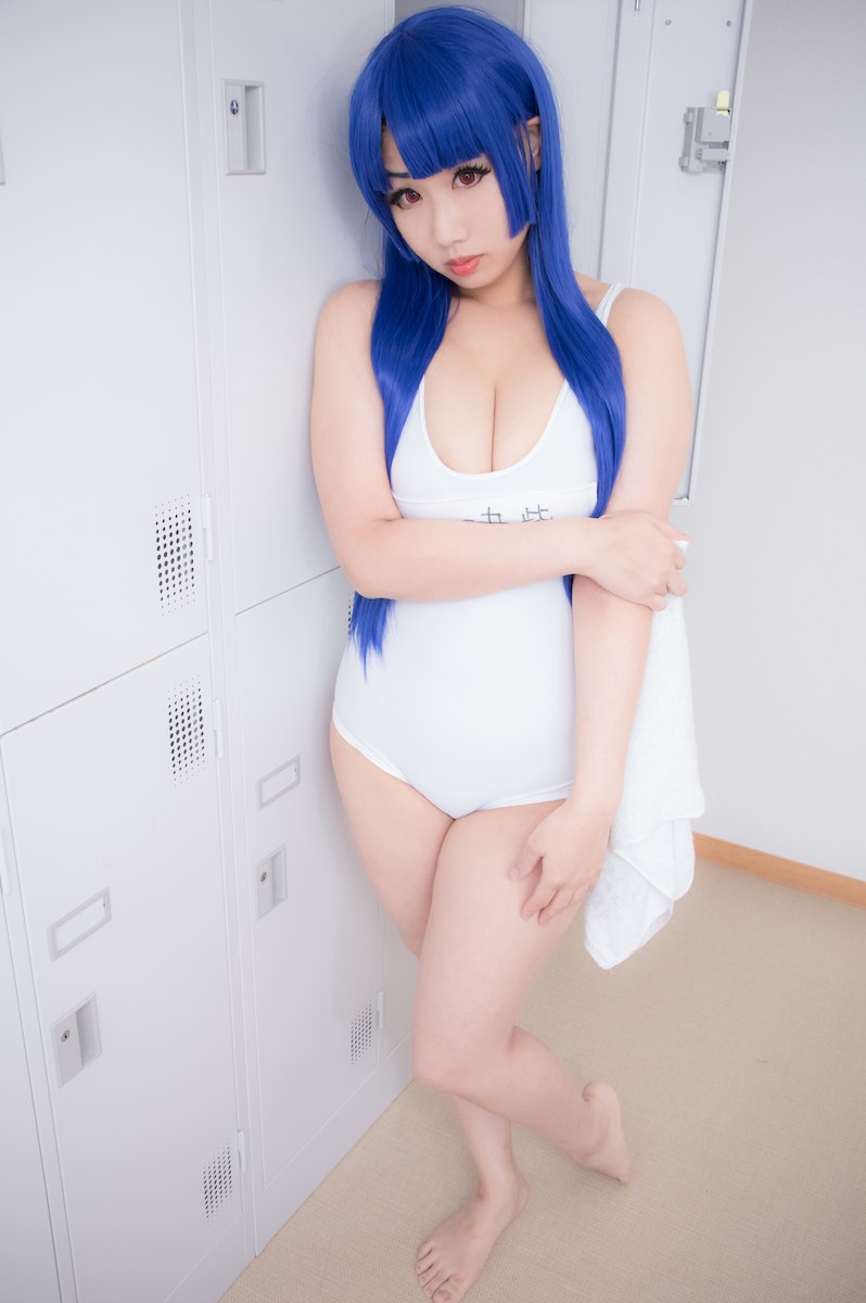 [Peony màu đen] so với Shinobu Murasaki