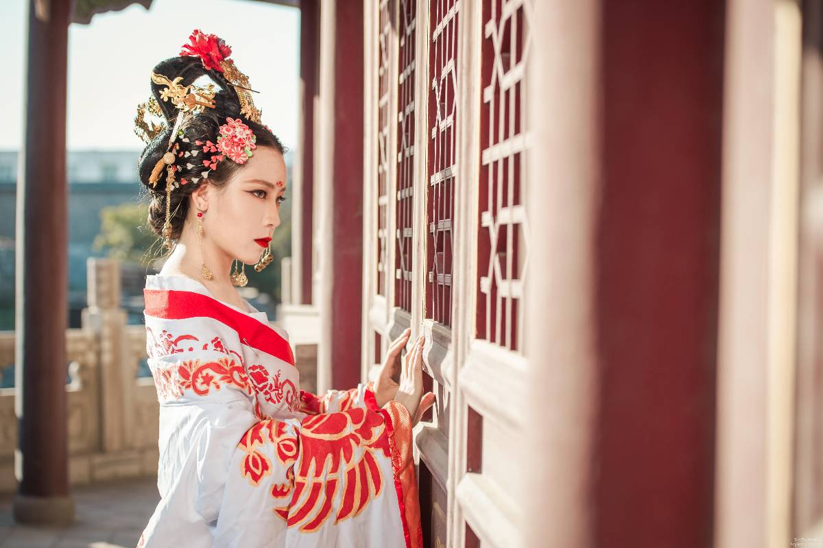 "Truyền thuyết về wu meiniang" kết thúc mà không hối tiếc wu zetian c o s p l a y