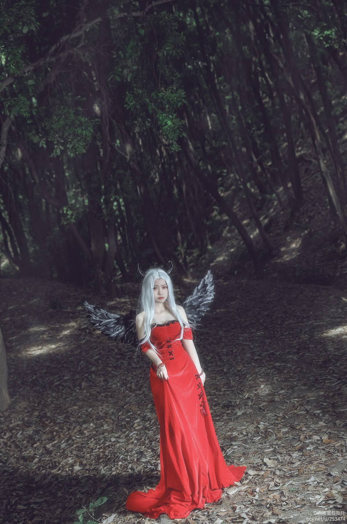 "Fatezero" Alice Phil trên The Journey Fan c o s p l a y