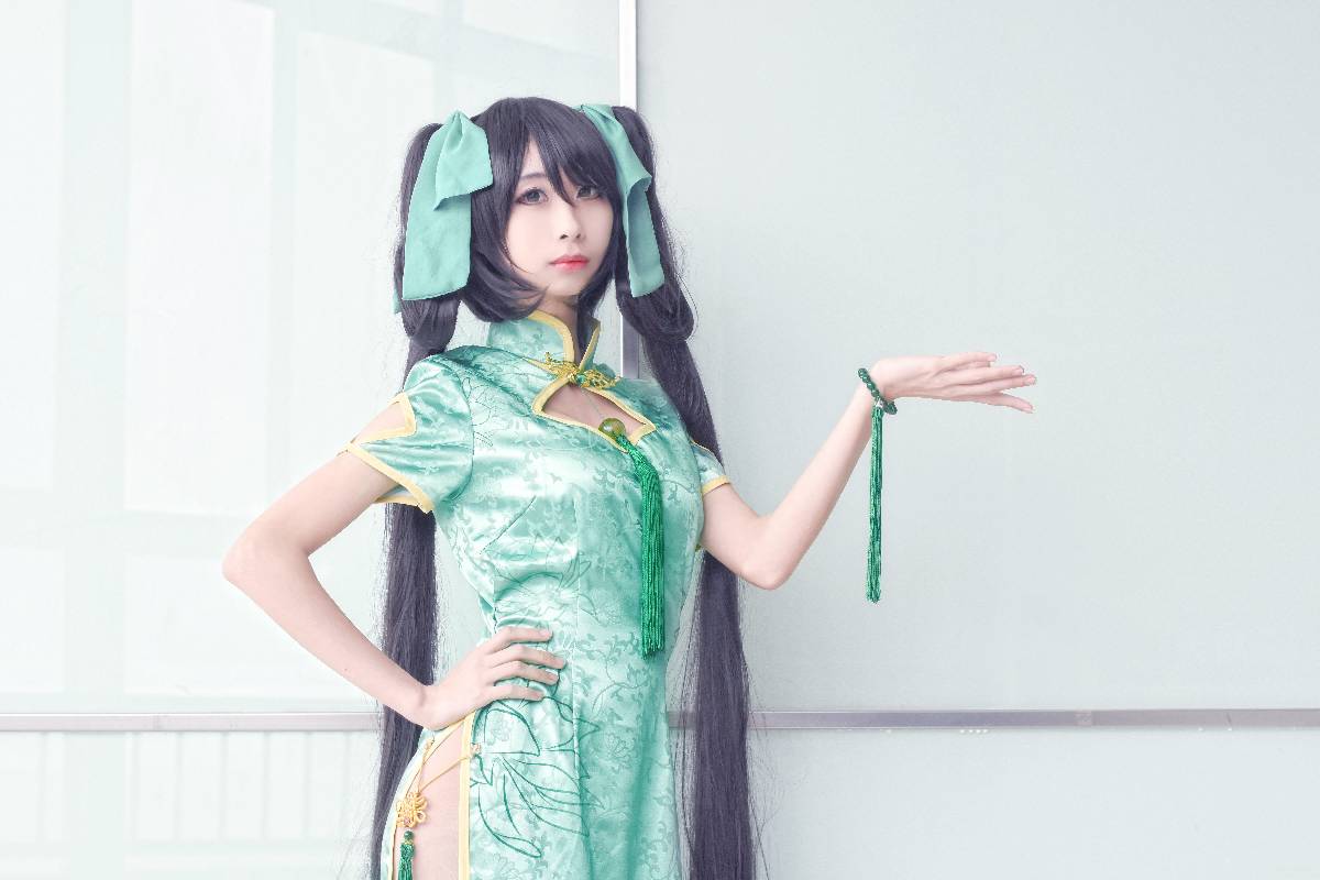 "Honor of Kings" Sun Shangxiang's Fan Cheongsam C O S P L A Y