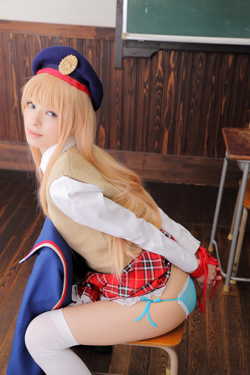 [Sakura Noa] Hôm nay là Bảo tàng Cosrom (Osaka Cosrom Complex10)