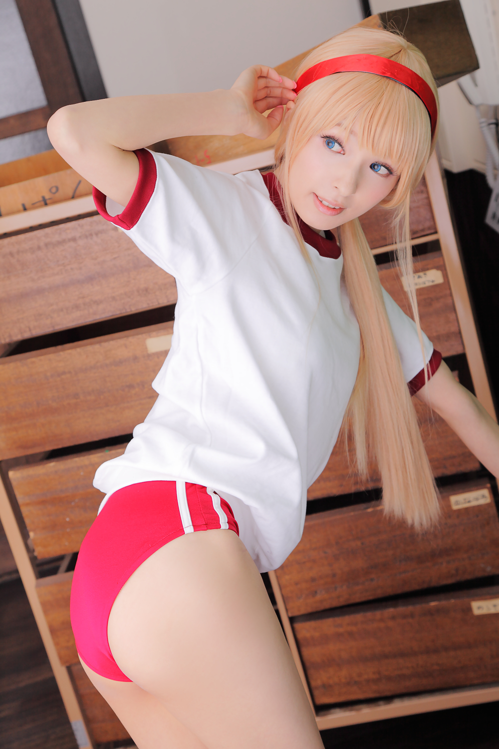 [Sakura Noa] Hôm nay là Bảo tàng Cosrom (Osaka Cosrom Complex10)