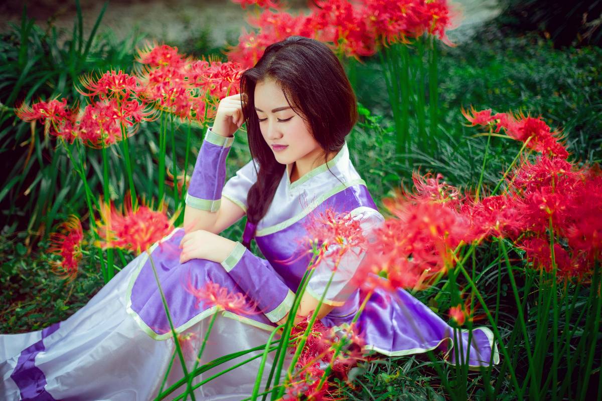 "Truyền thuyết về thanh kiếm và cổ tích" Lin Yueru C o s p l a y