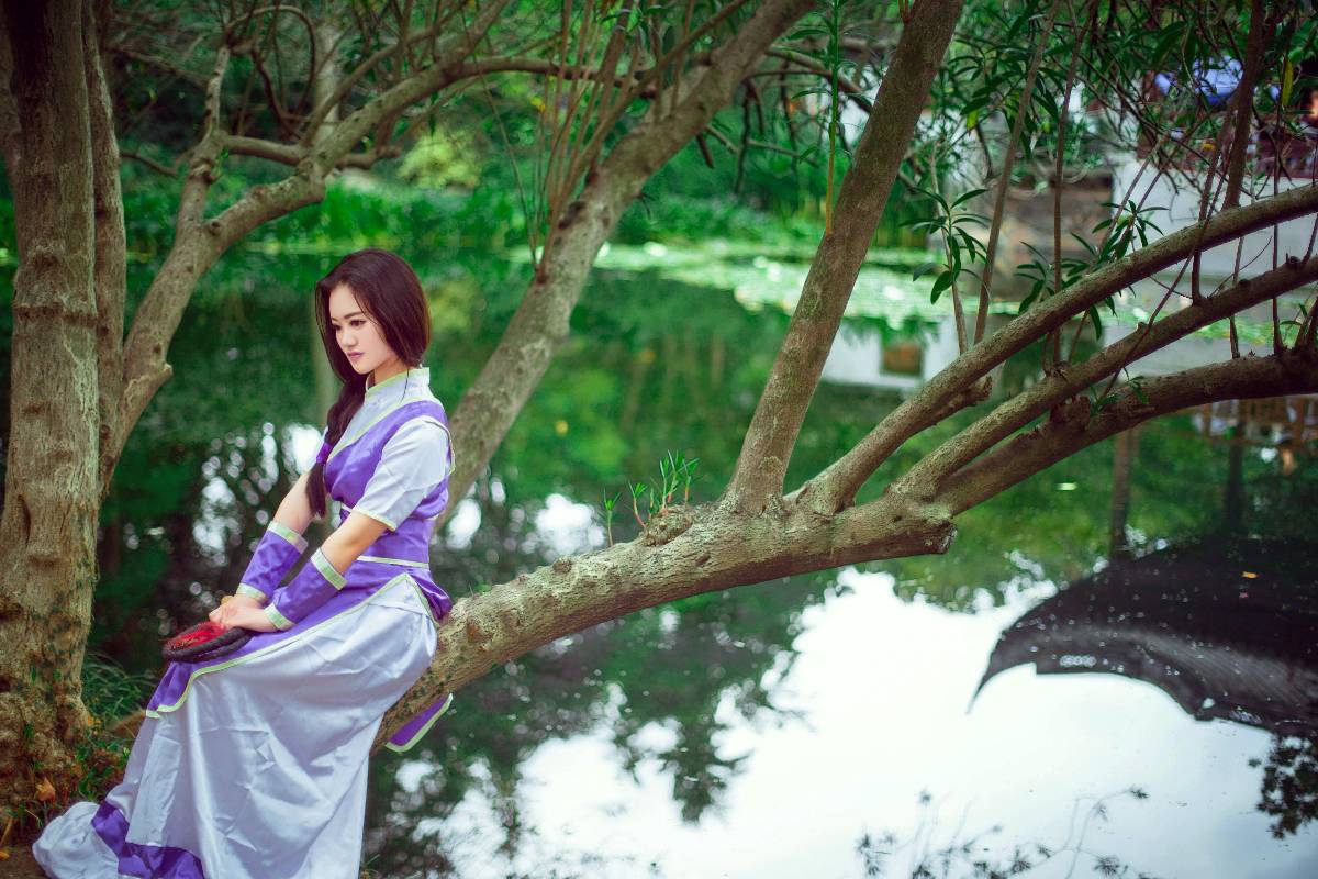 "Truyền thuyết về thanh kiếm và cổ tích" Lin Yueru C o s p l a y