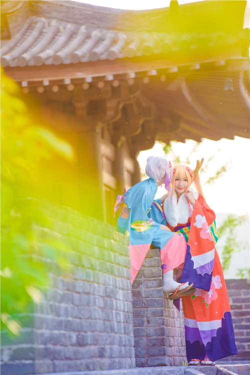 "Người giúp việc rồng của gia đình Kobayashi" Kangna và Thor Kimono c o s p l a y