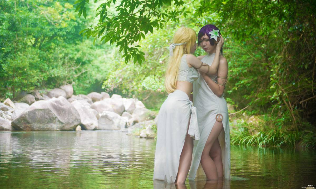 "Lovelive" arase eri x tojo nozoeli c o s p l a y