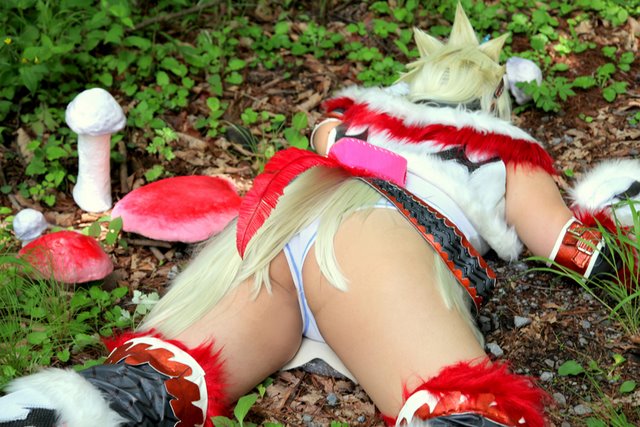 [Moonlight Mariposa] Săn bắn!