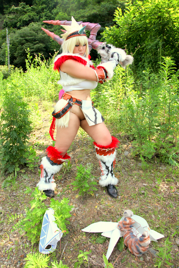 [Moonlight Mariposa] Săn bắn!