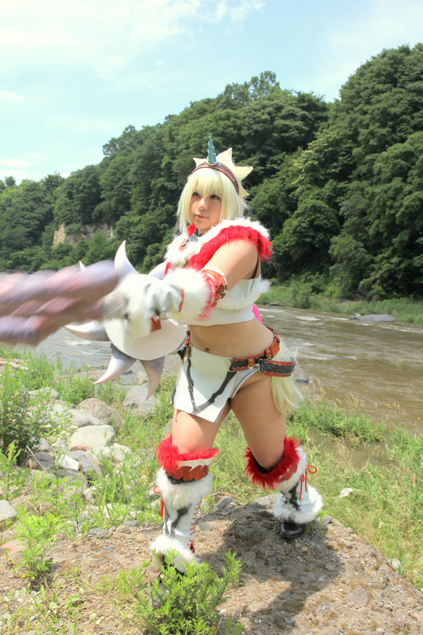 [Moonlight Mariposa] Săn bắn!