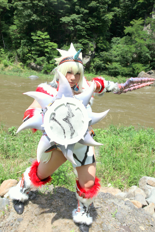 [Moonlight Mariposa] Săn bắn!