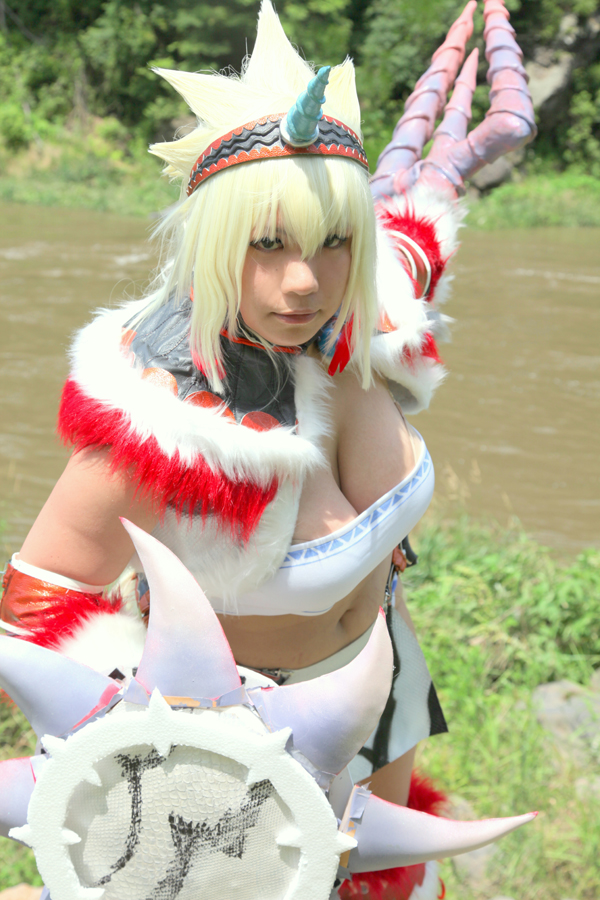 [Moonlight Mariposa] Săn bắn!