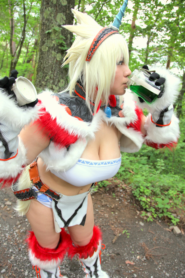 [Moonlight Mariposa] Săn bắn!