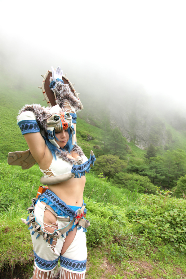 [Moonlight Mariposa] Săn bắn!