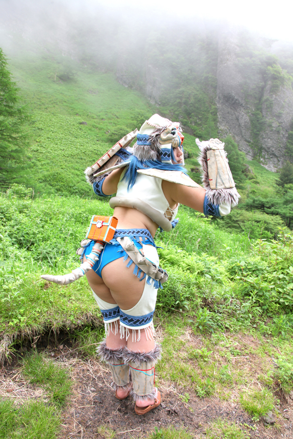 [Moonlight Mariposa] Săn bắn!