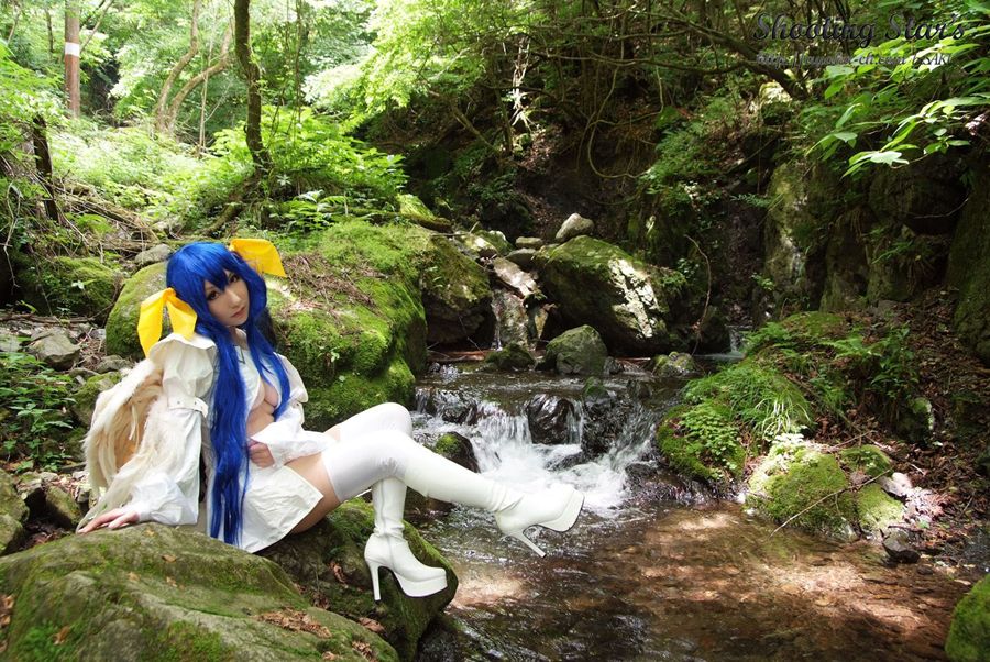 [Bắn Star's] chơi một mình