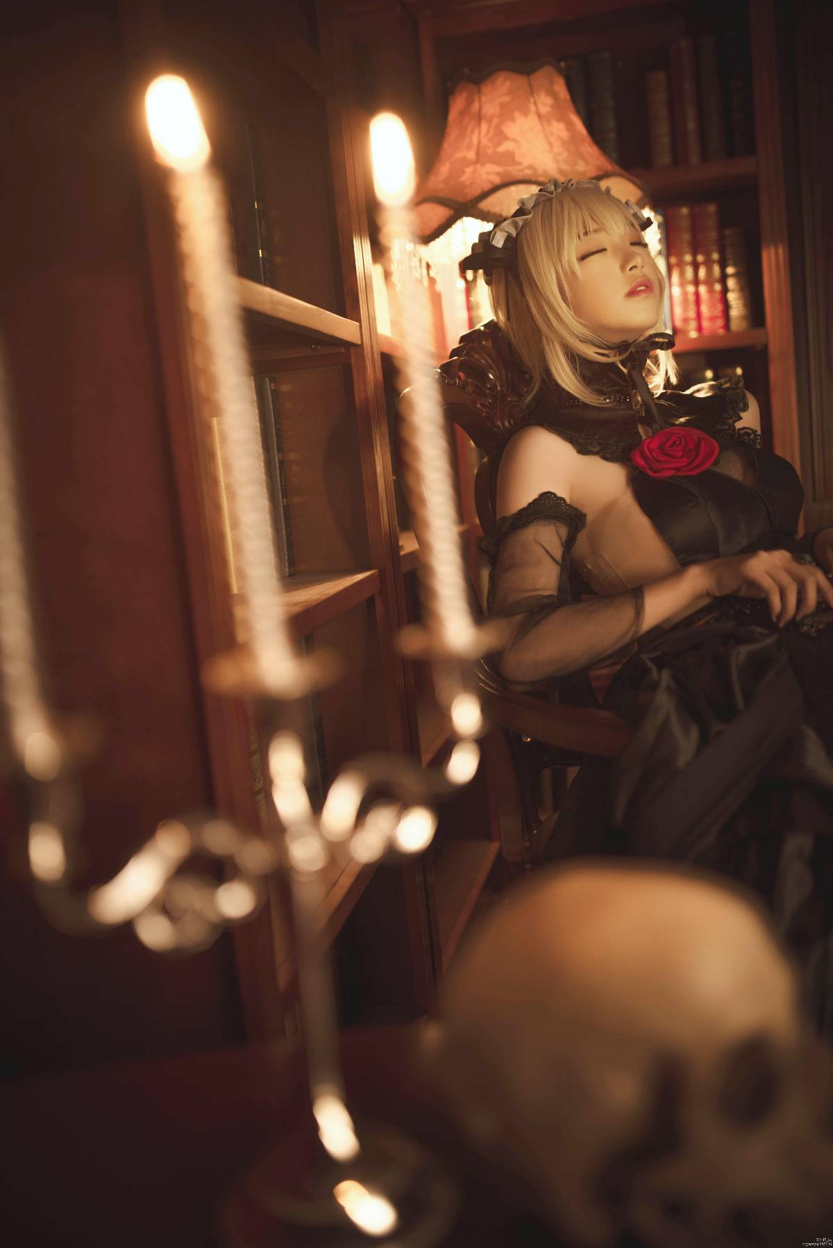 "Fate Stay Night" Saber Black-Out Fan Dress