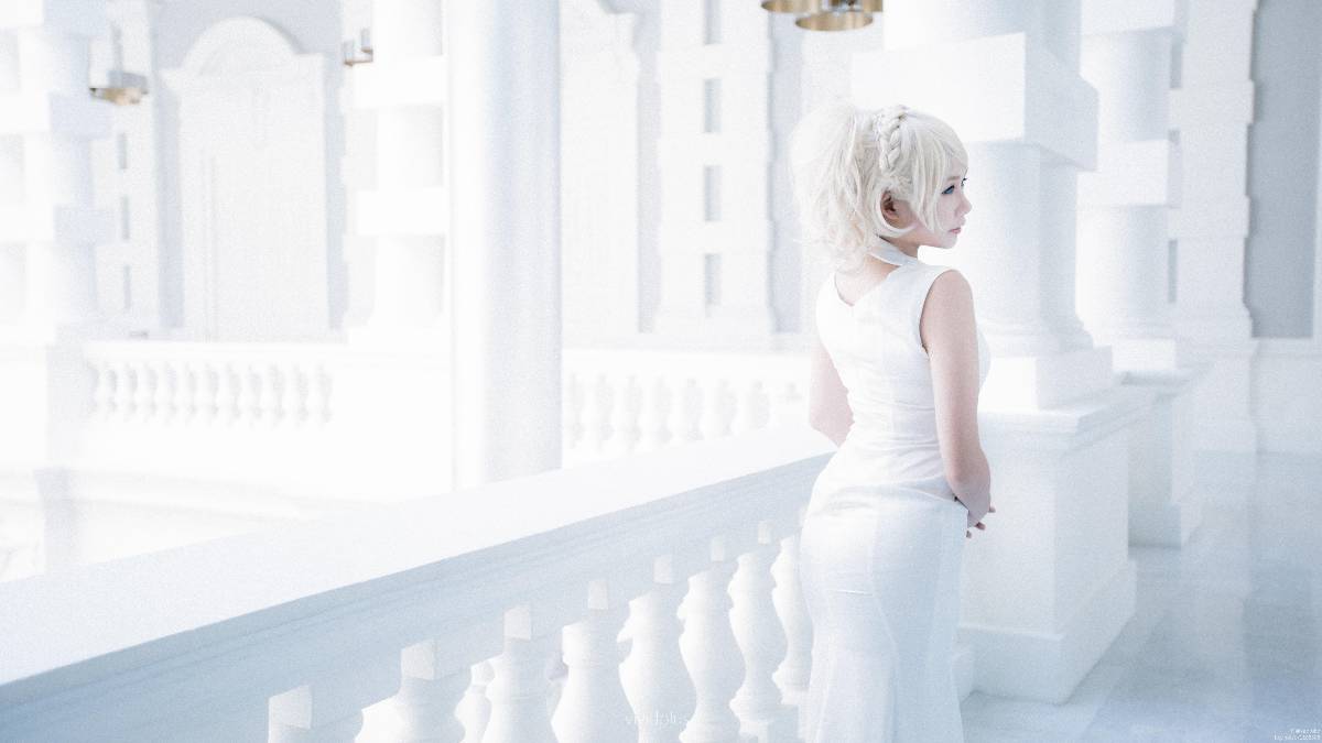 "Final Fantasy 15" nữ anh hùng Luna là người đẹp C o s p l a y