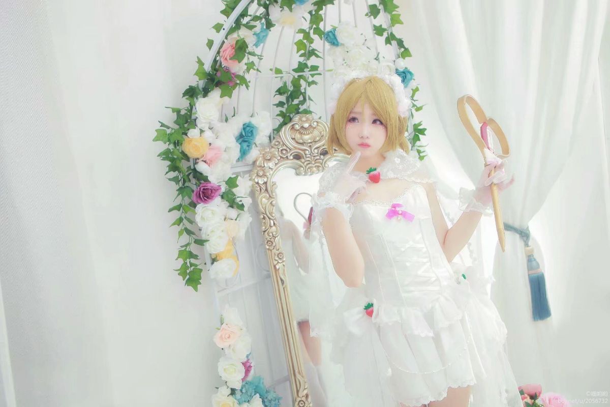 "Love Live" Muse đầy màu sắc Huayang C o S P L A Y