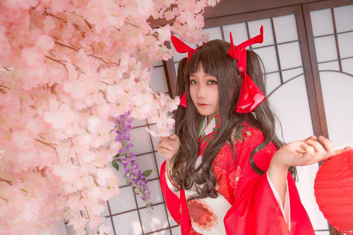 Fate Grand Order: Rin Itsusaka x Saber Cherry Blossoms nở rộ vào mùa xuân c o s p l a y