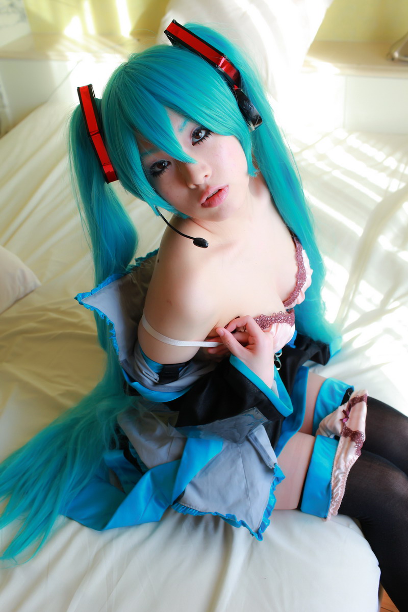 [Nightcharm] Tôi đã cởi xe Miku của mình.