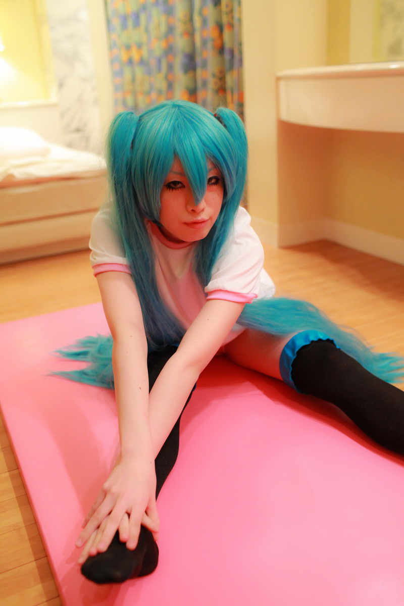 [Nightcharm] Tôi đã cởi xe Miku của mình.