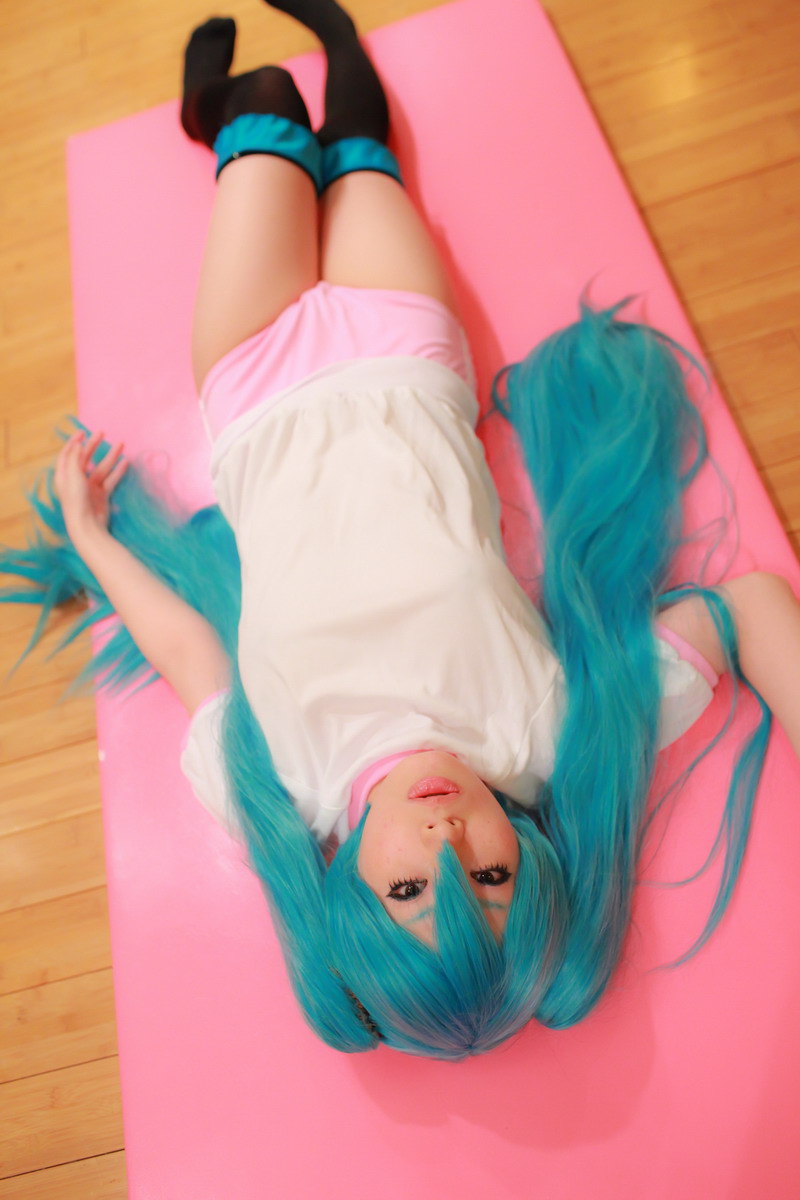 [Nightcharm] Tôi đã cởi xe Miku của mình.