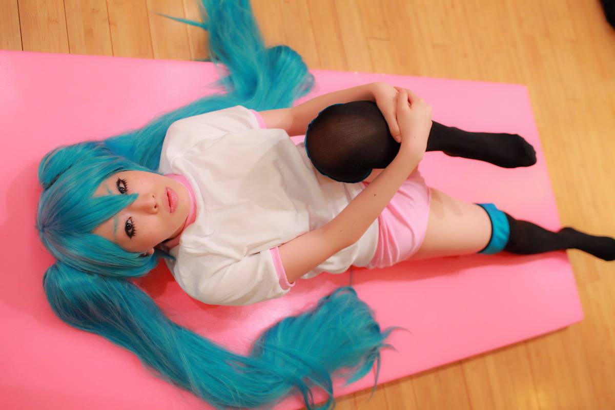 [Nightcharm] Tôi đã cởi xe Miku của mình.