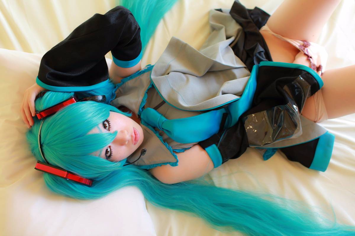 [Nightcharm] Tôi đã cởi xe Miku của mình.