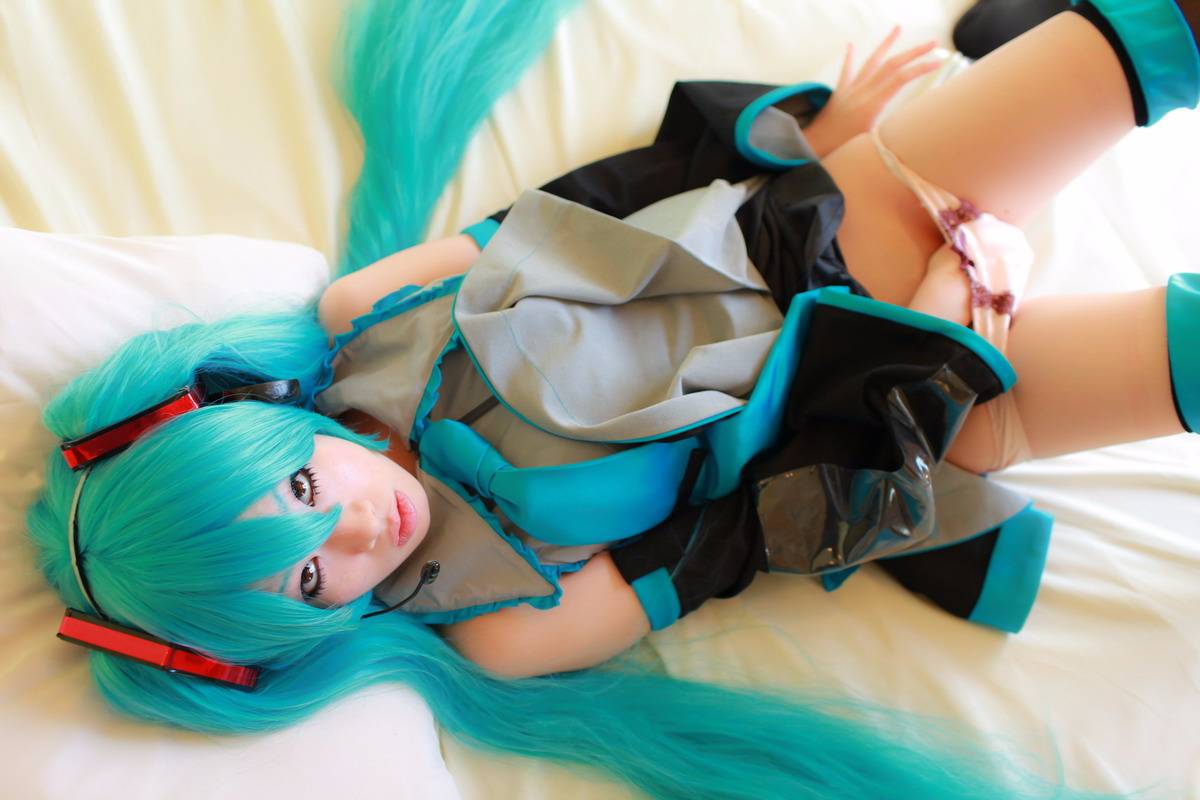 [Nightcharm] Tôi đã cởi xe Miku của mình.