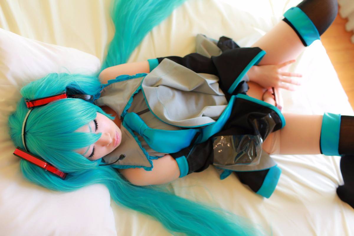 [Nightcharm] Tôi đã cởi xe Miku của mình.