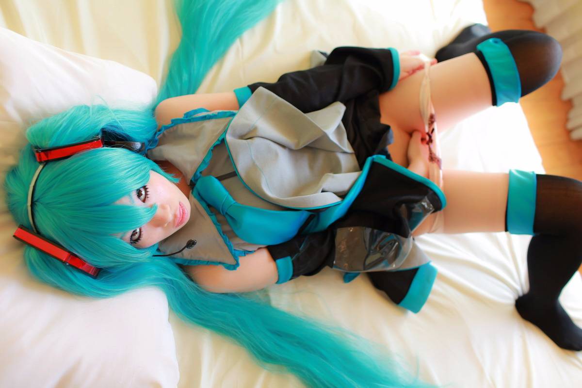 [Nightcharm] Tôi đã cởi xe Miku của mình.