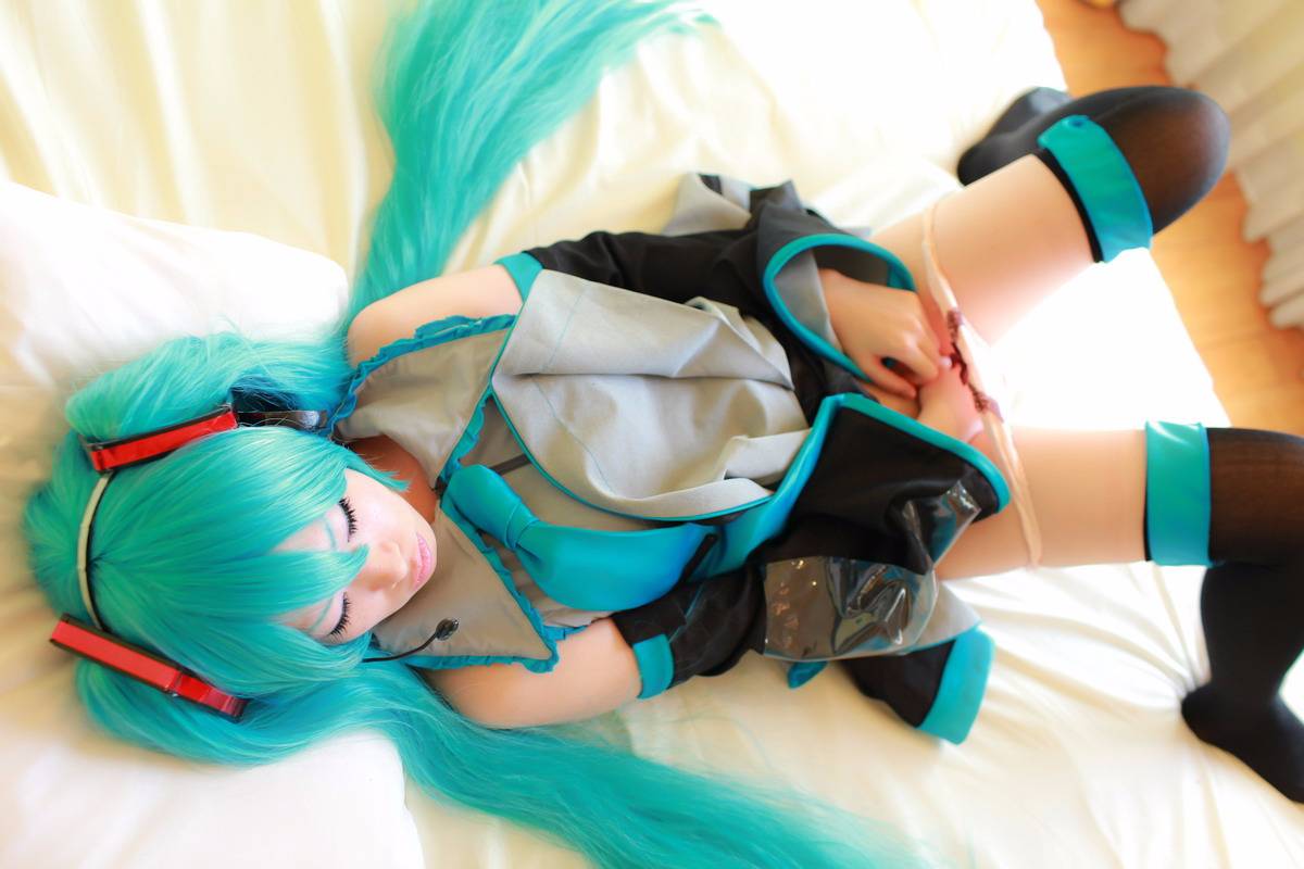 [Nightcharm] Tôi đã cởi xe Miku của mình.