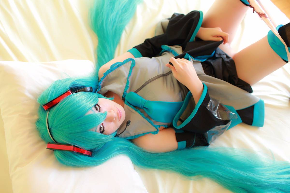 [Nightcharm] Tôi đã cởi xe Miku của mình.