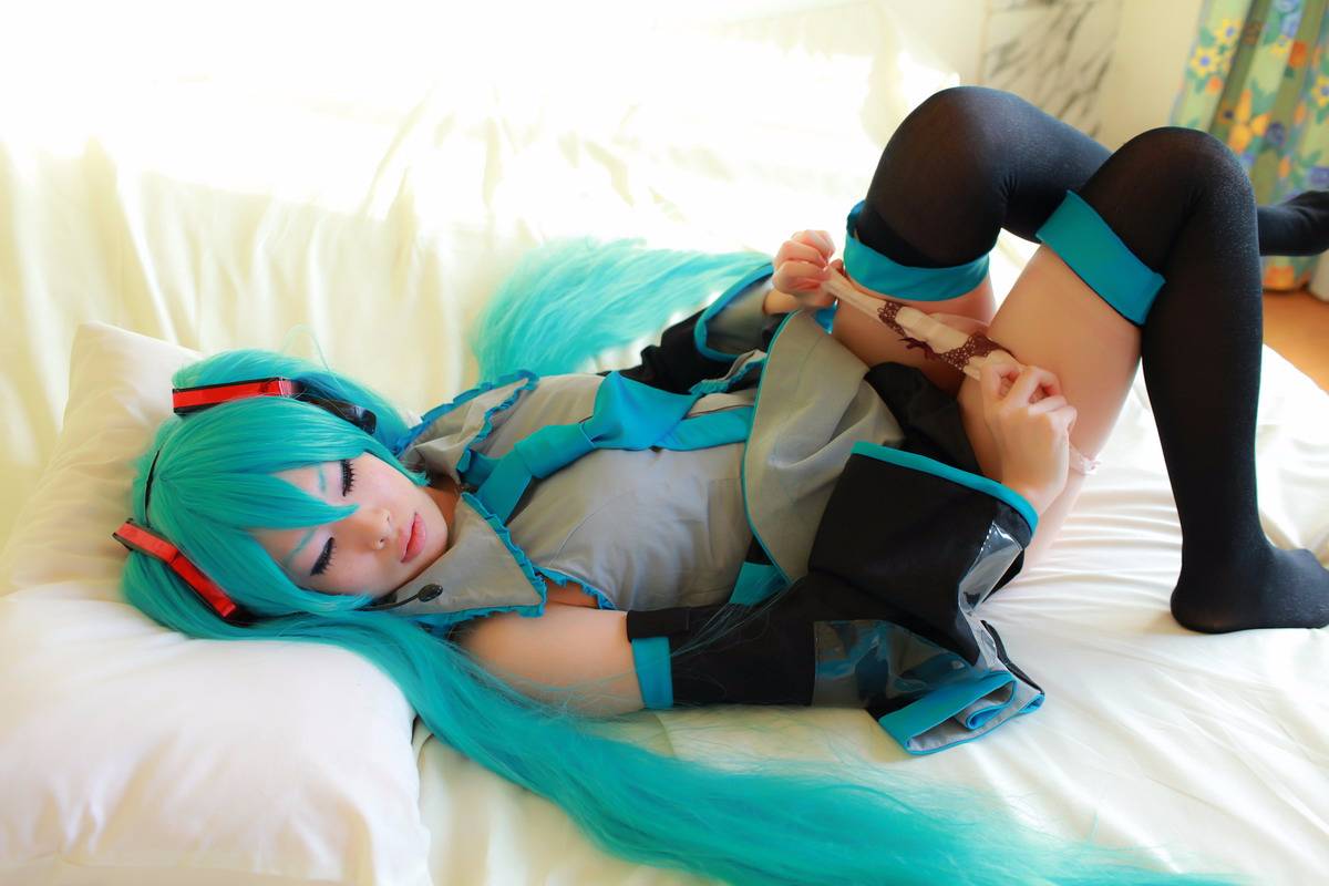 [Nightcharm] Tôi đã cởi xe Miku của mình.