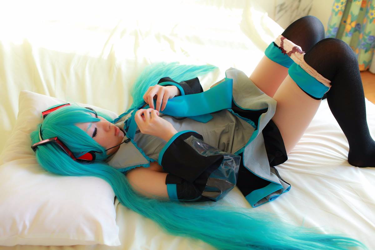 [Nightcharm] Tôi đã cởi xe Miku của mình.