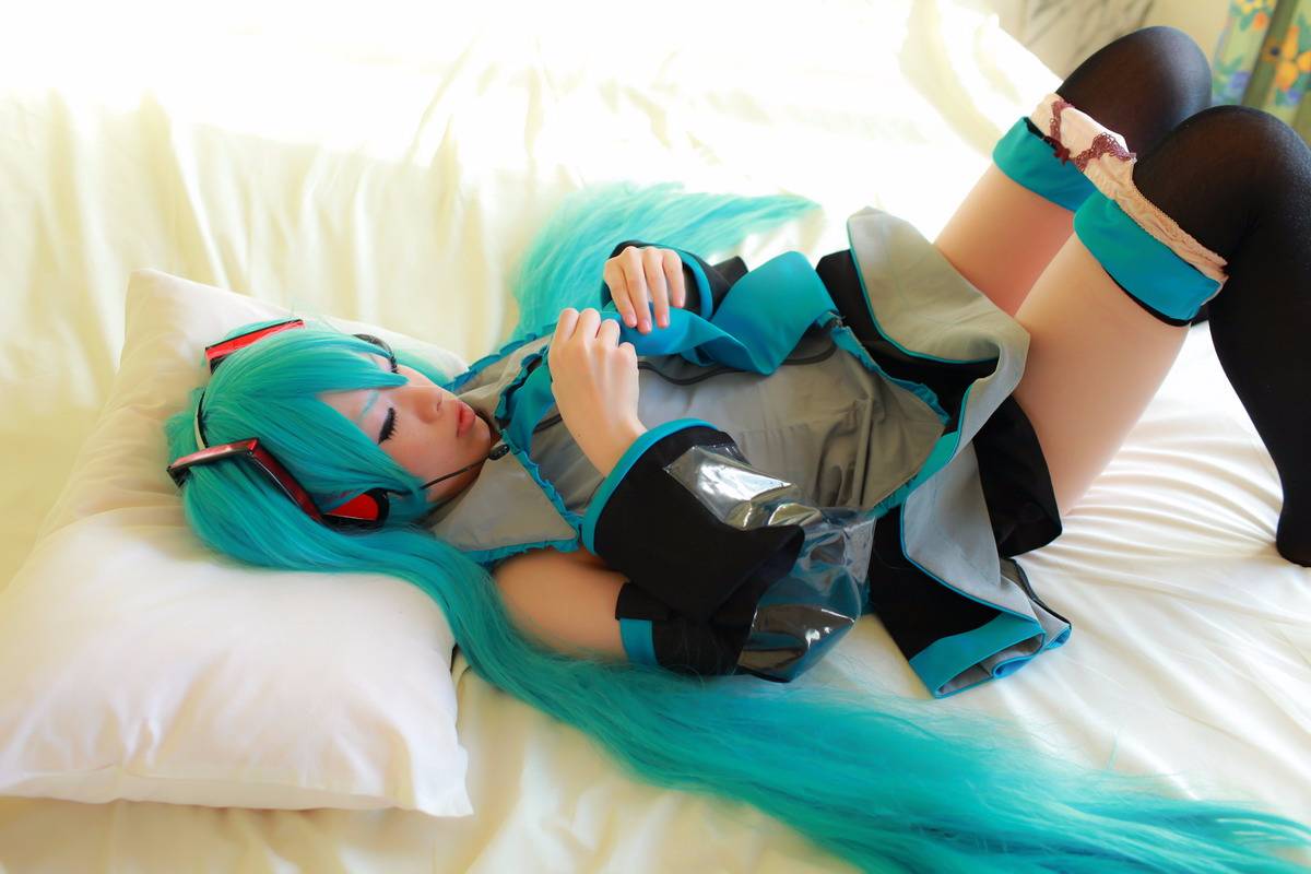 [Nightcharm] Tôi đã cởi xe Miku của mình.