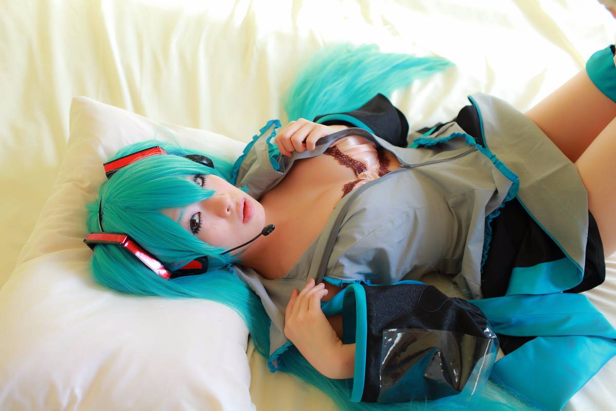 [Nightcharm] Tôi đã cởi xe Miku của mình.