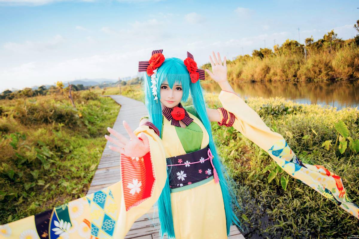 Hatsune Miku "Vocaloid"