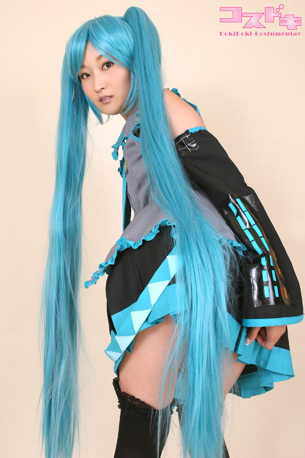[Cosdoki] Vocaloid - Hatsune Miku Cosplay 2