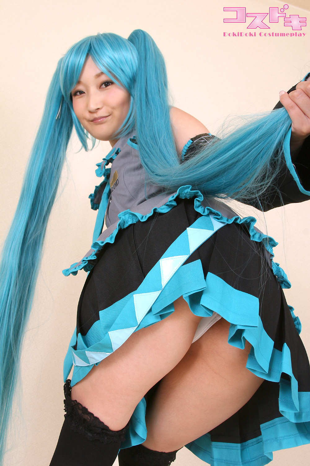 [Cosdoki] Vocaloid - Hatsune Miku Cosplay 2